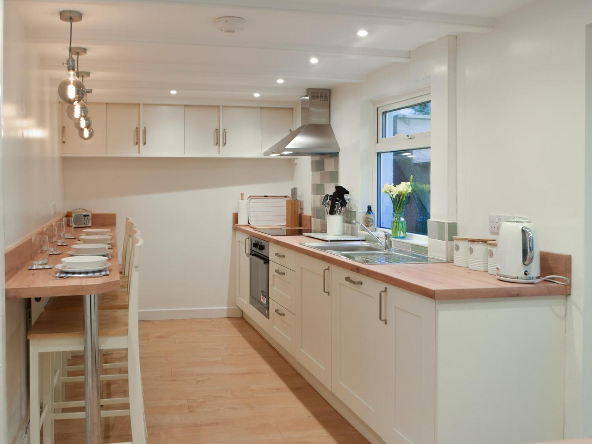 Snowdrop Cottage Fishguard Exterior photo